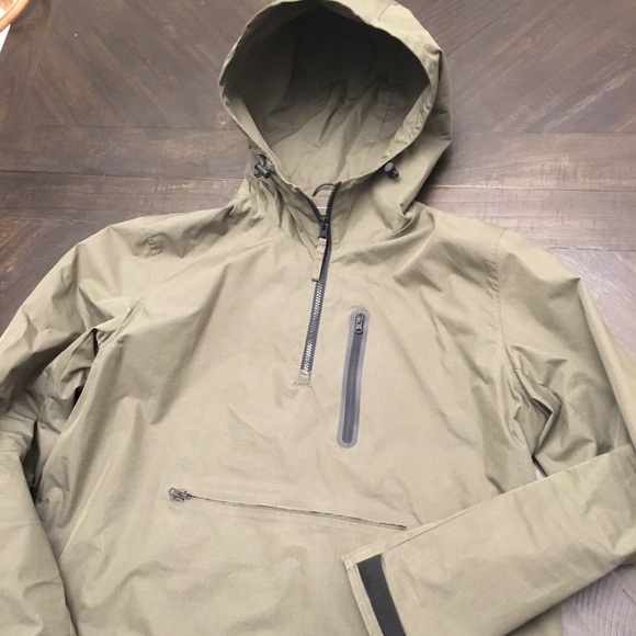 american eagle technical outerwear